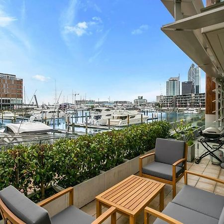 Apartmán Elegant & Sunny Living With Stunning Marina Views Auckland Exteriér fotografie